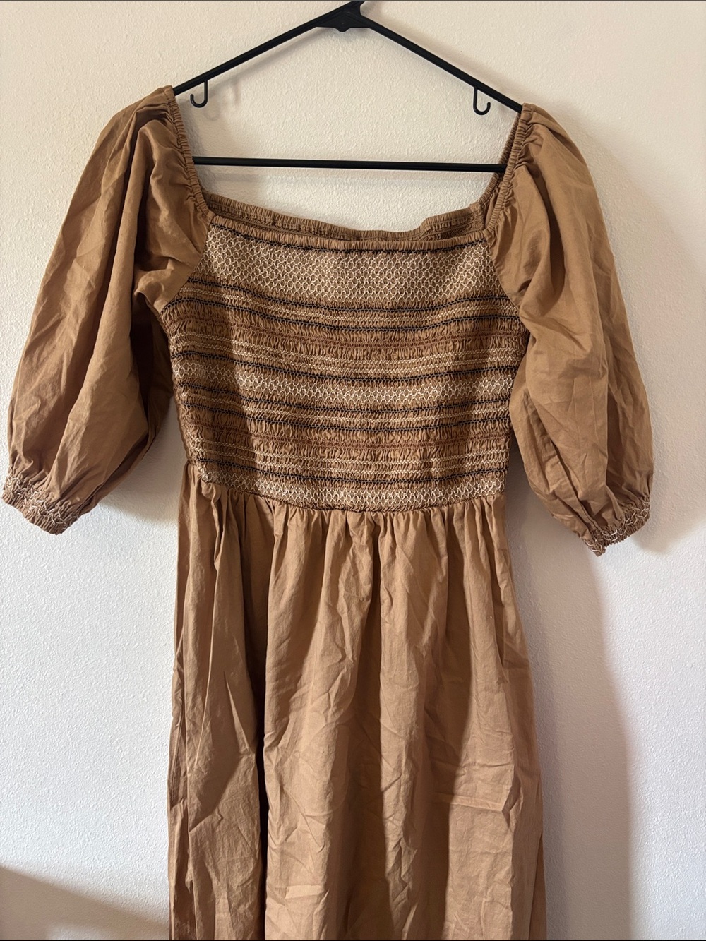 Old Navy Camel Smocked Puff-Sleeve Midi Dress